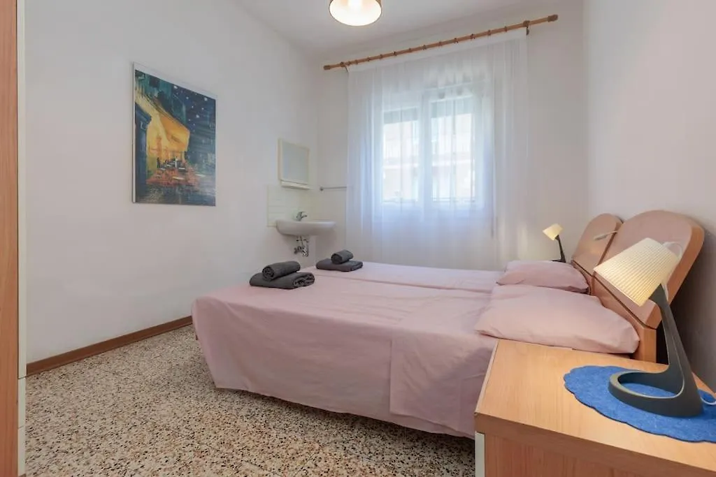 Jesolo Budget! Free Parking 3 Comodo Appartamento Apartament Lido di Jesolo